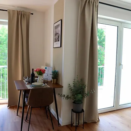 Helles, Modernes 1r Mit Balkon, Parking Und Streaming