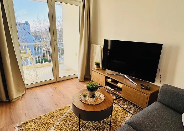 Helles, Modernes 1r Mit Balkon, Parking Und Streaming Magdeburg